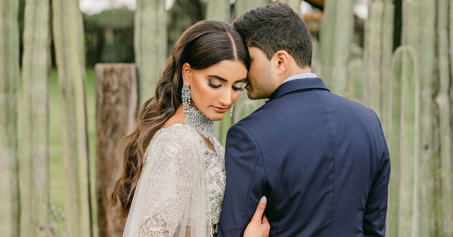 40 Tried-and-True Wedding ceremony ceremony {Photograph} Poses