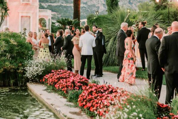 The Correct Method to Host an Outdoor Wedding ceremony ceremony Cocktail Hour