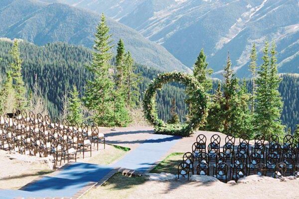 Discover ways to Lease a Trip spot Bridal ceremony Planner