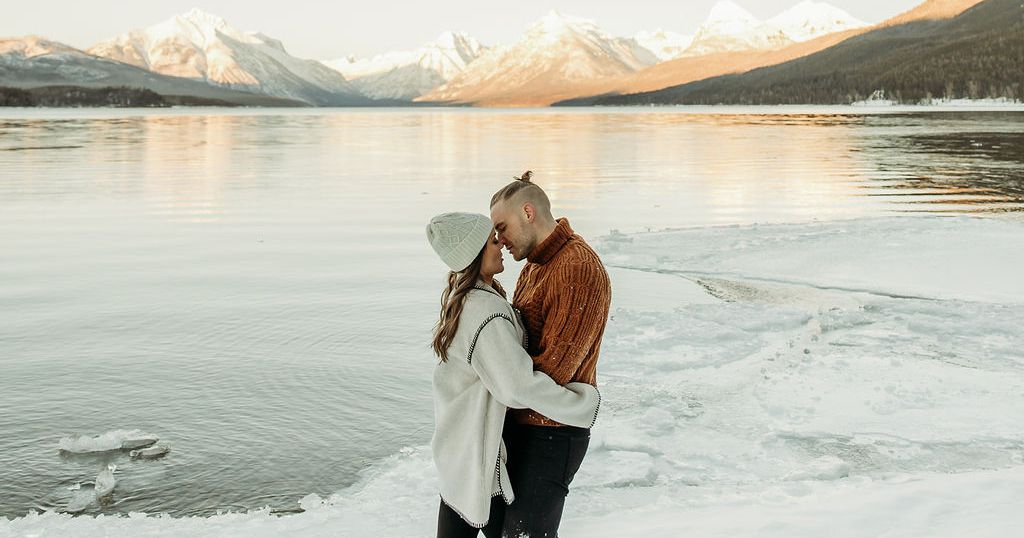 20 Winter Engagement Footage to Encourage Your Shoot