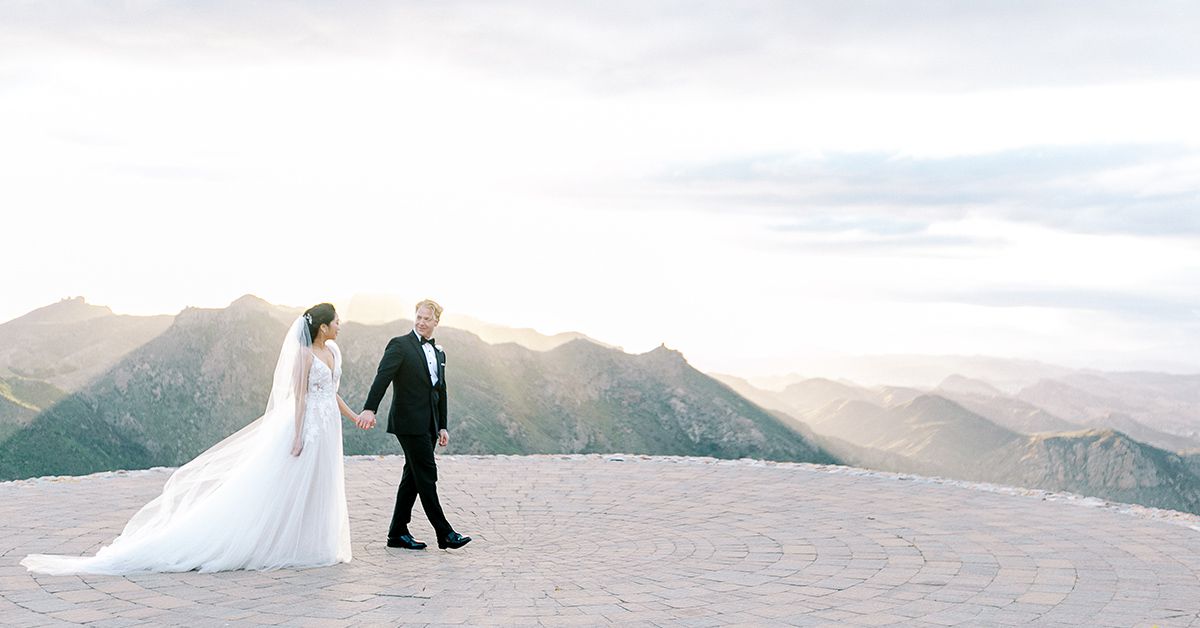 30 Wedding ceremony Photographs Every Couple Should Take