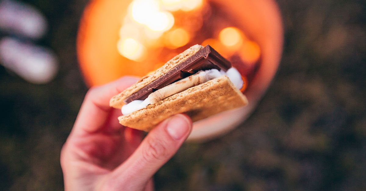 The best way to Set Up a S’mores Bar at Your Bridal ceremony